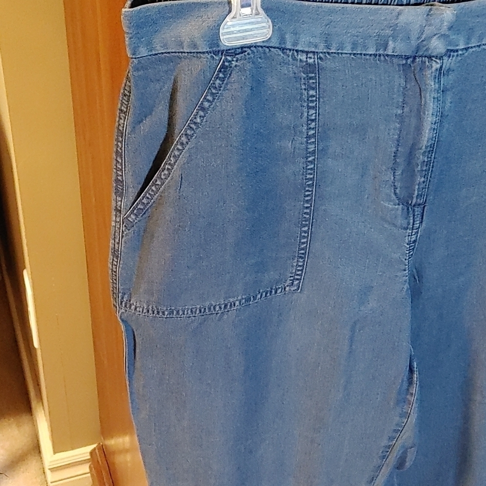NWT Reitmans Denim Slim Jeans Size 16 Petite - Picture 2 of 12